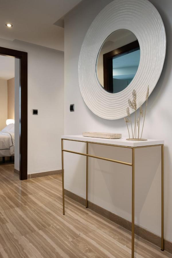 Апартаменты Inmalaga Uncibay Square 2 Экстерьер фото