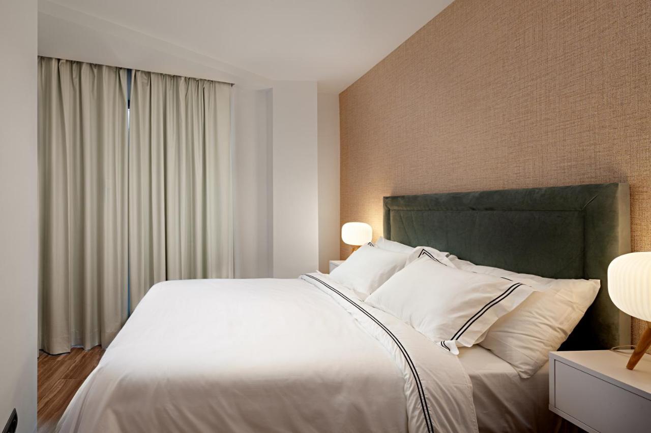 Апартаменты Inmalaga Uncibay Square 2 Экстерьер фото